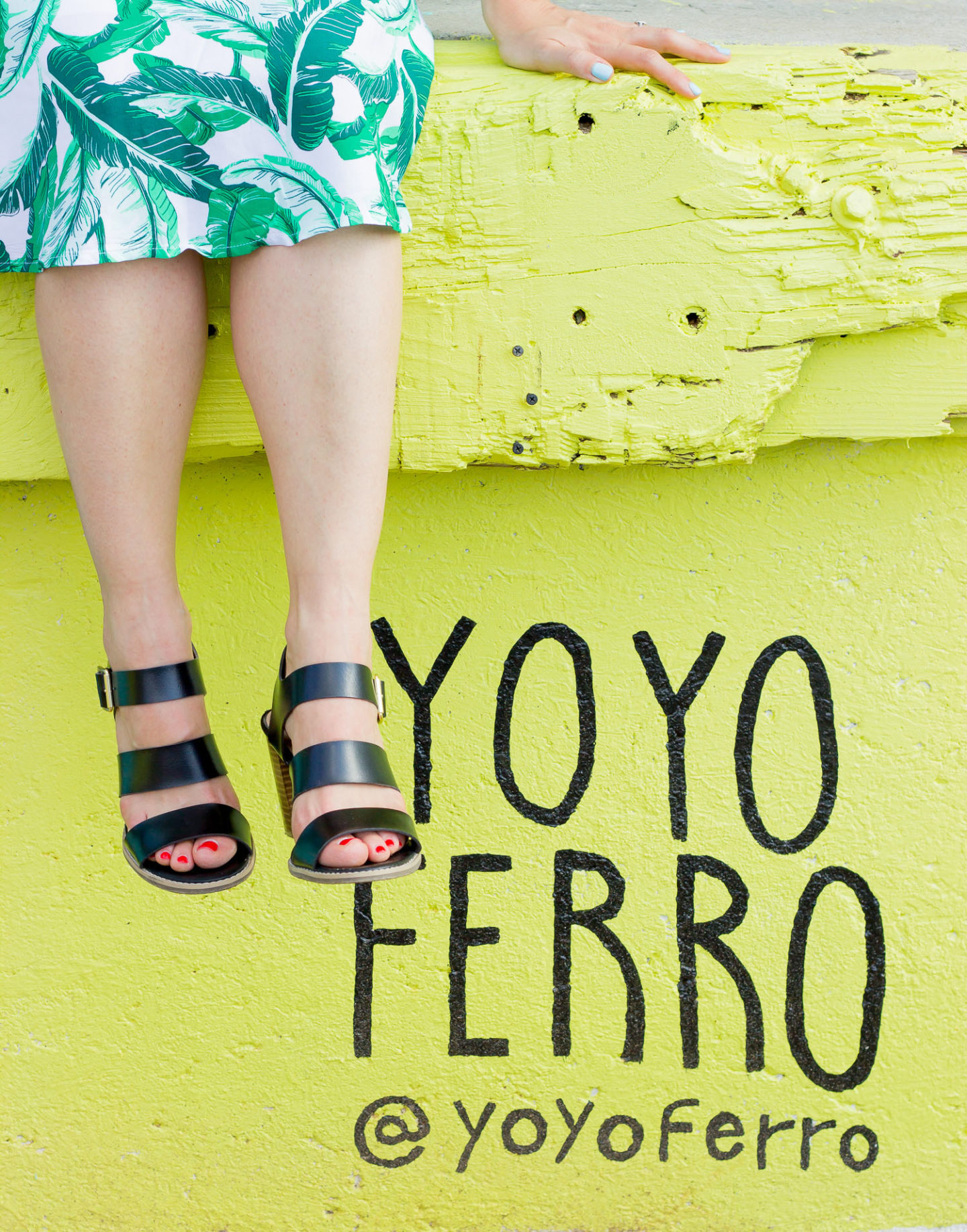 Yoyo Ferro Mural and Old Navy Sandals